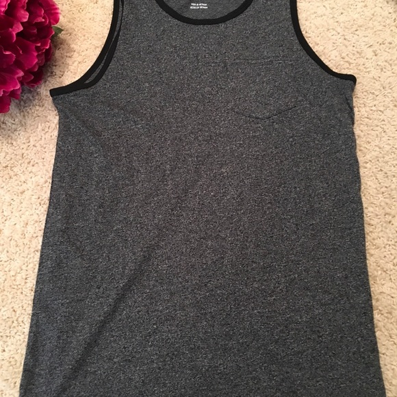 Mossimo supply co. 2 tank tops - Picture 2 of 4